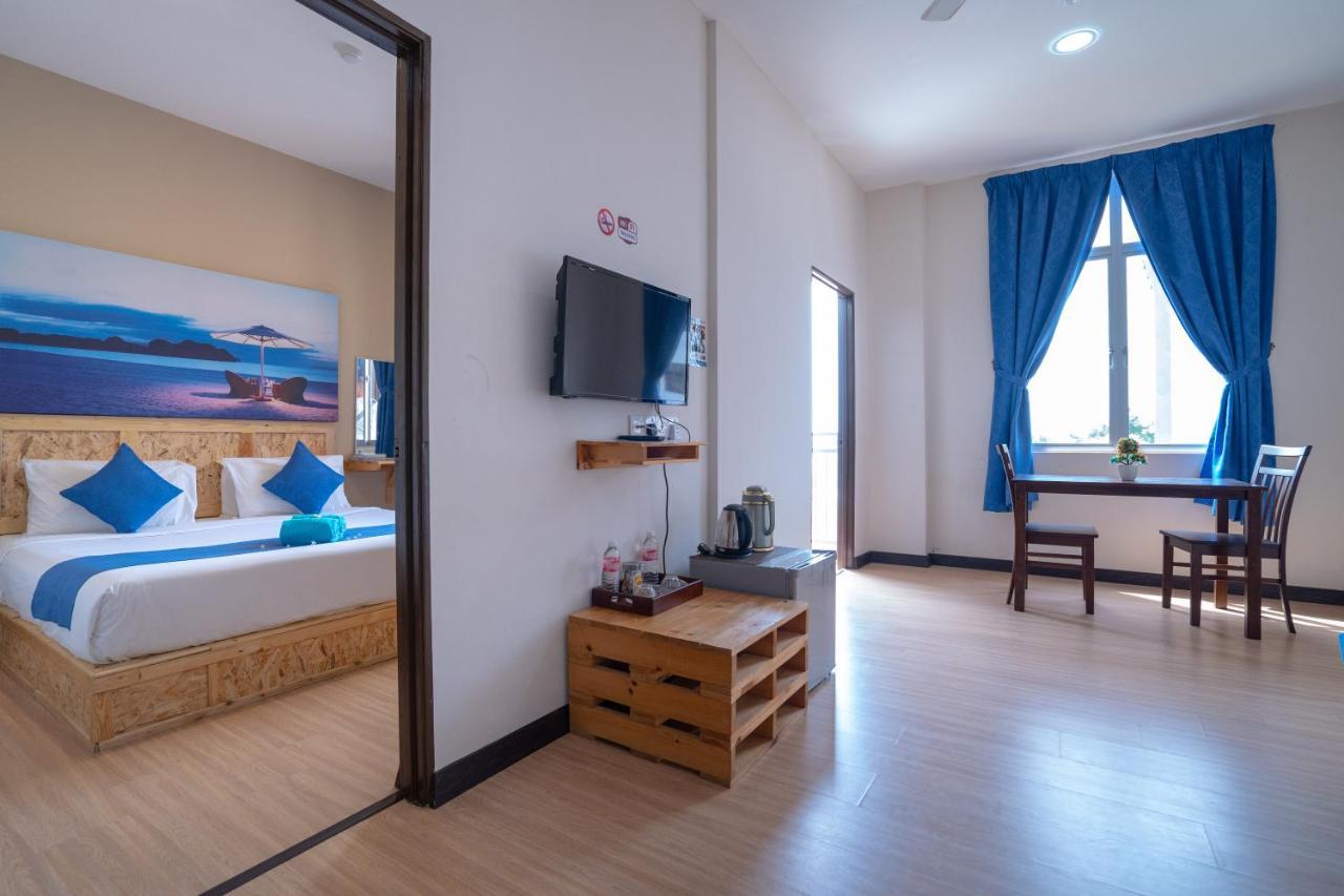 Paretto Seaview Hotel Pantai Cenang  Εξωτερικό φωτογραφία