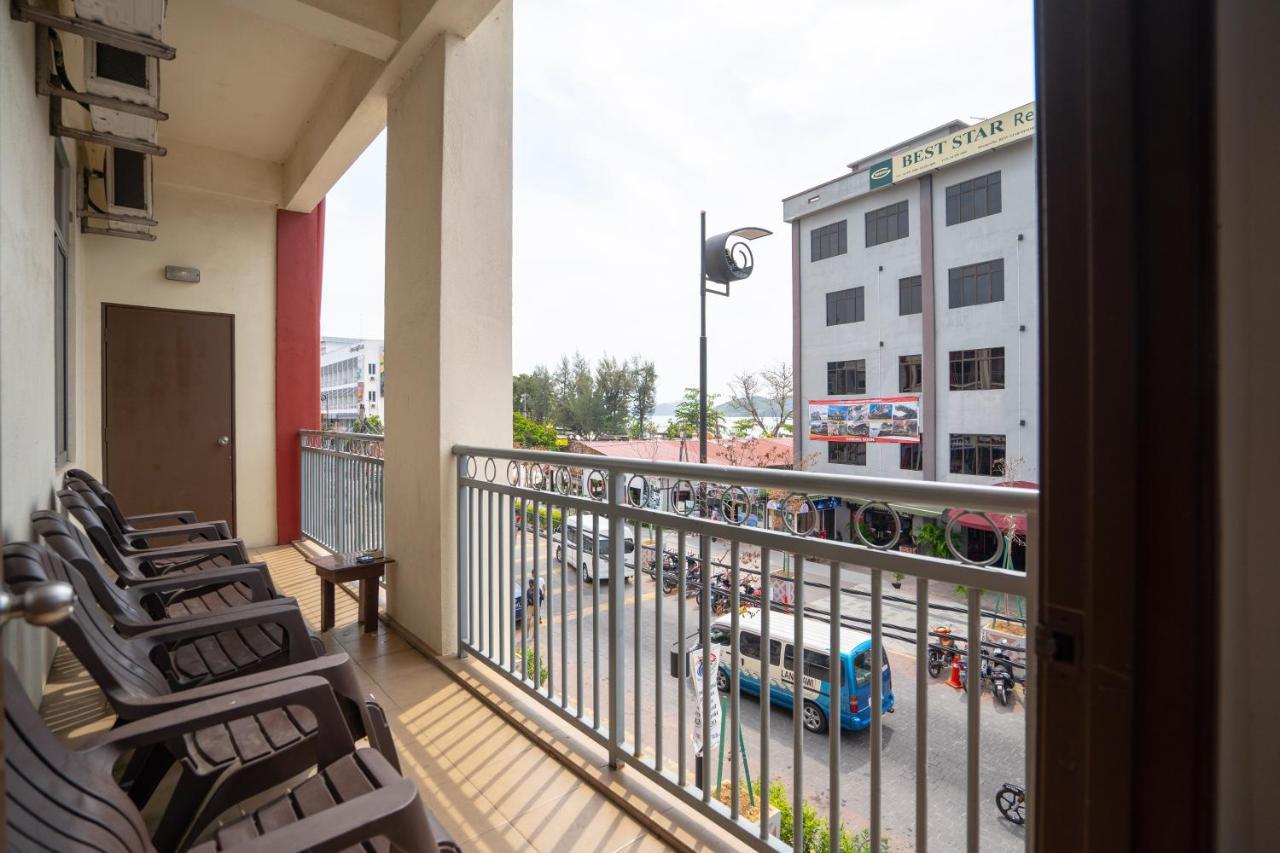 Paretto Seaview Hotel Pantai Cenang  Εξωτερικό φωτογραφία